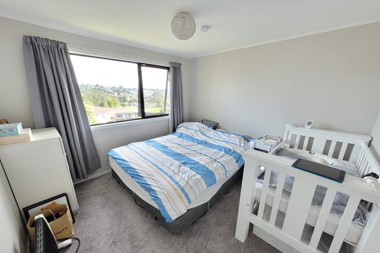 Photo of property in 89 Solar Road, Glen Eden, Auckland, 0602