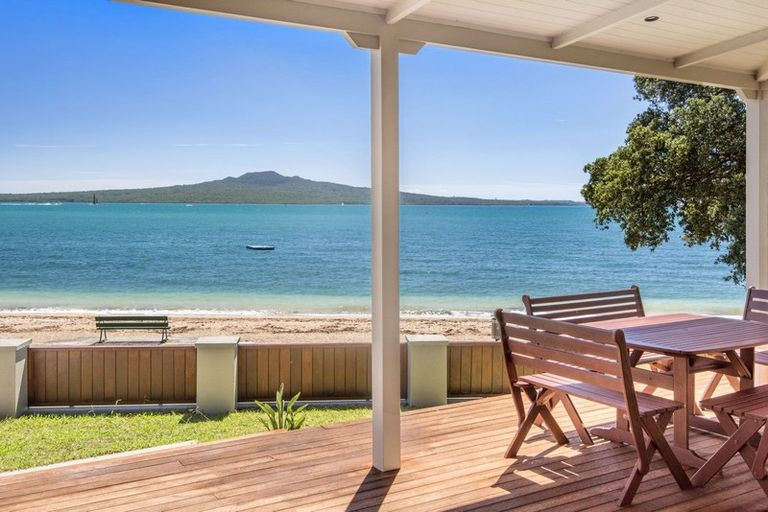 Photo of property in 48 Cheltenham Road, Devonport, Auckland, 0624