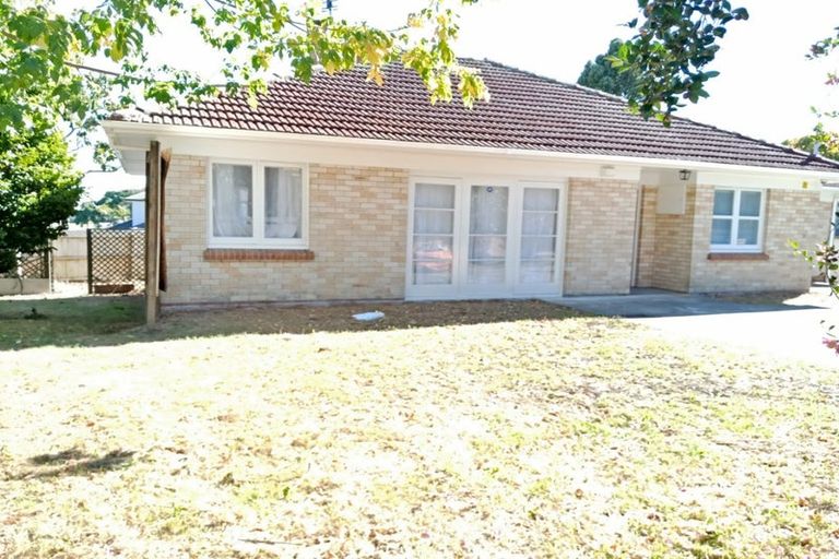 Photo of property in 54 Clevedon Road, Papakura, 2110