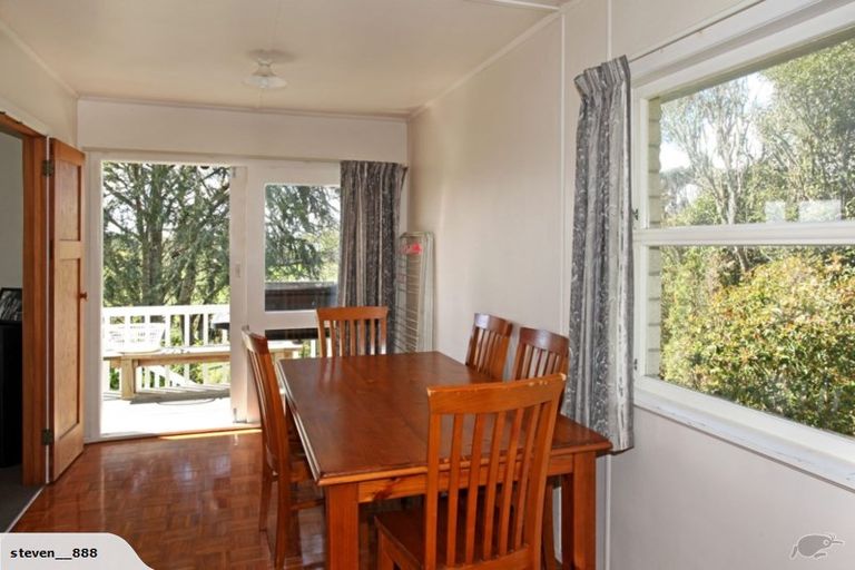 Photo of property in 87 Yates Road, Pukekohe, 2677