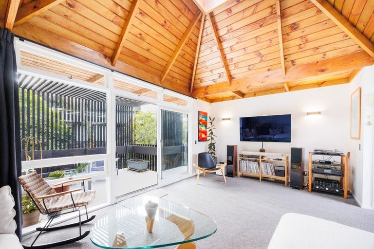 Photo of property in 161 Victoria Avenue, Hokowhitu, Palmerston North, 4410