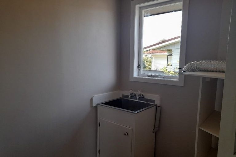 Photo of property in 49 Taupo View Road, Taupo, 3330