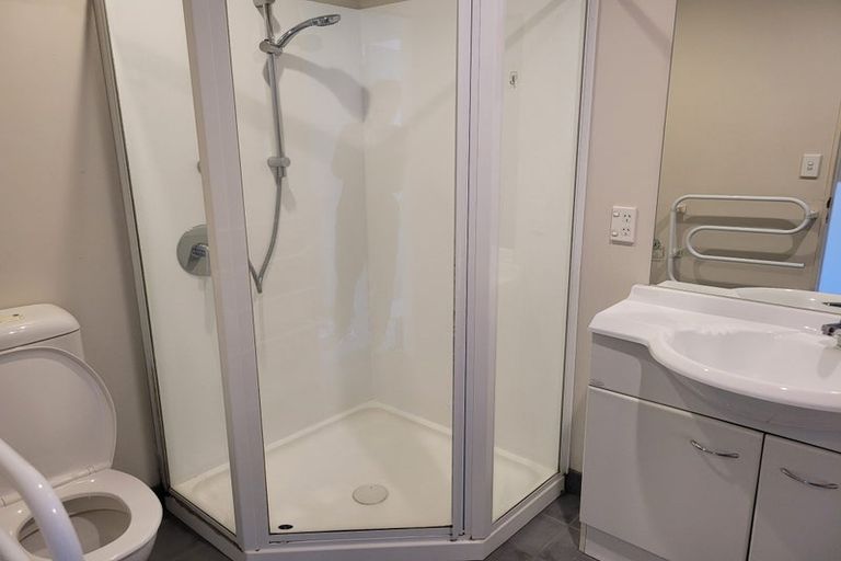 Photo of property in 152 Tasman Street, Mount Cook, Wellington, 6021