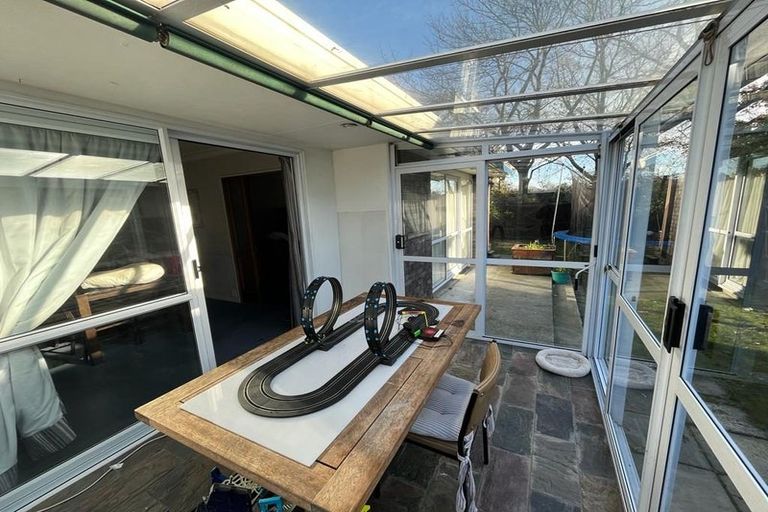 Photo of property in 1/133 Waimairi Road, Ilam, Christchurch, 8041