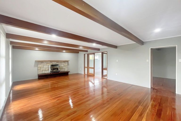 Photo of property in 15 College Street, Awapuni, Palmerston North, 4412