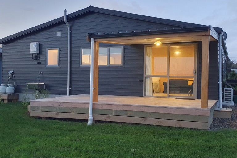 Photo of property in 113 Muhunoa Road West, Ohau, Levin, 5570