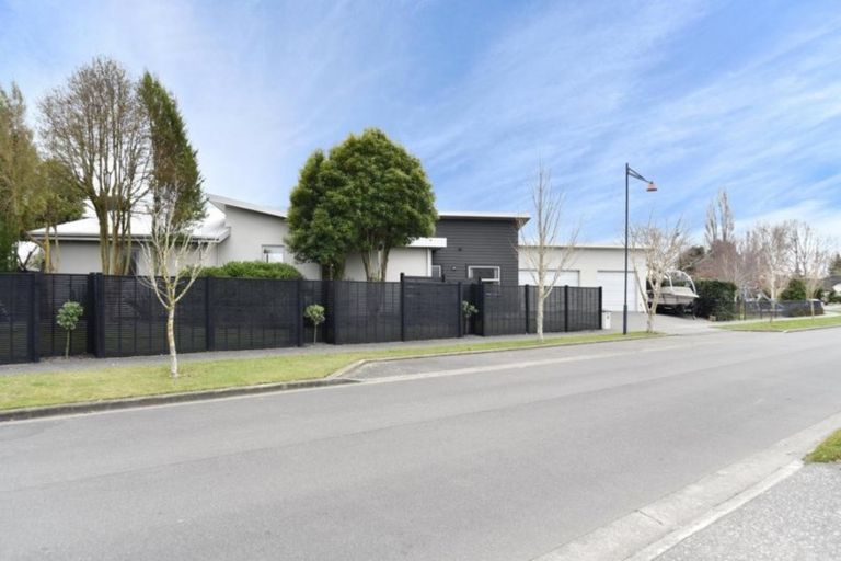 Photo of property in 54 Springwater Avenue, Northwood, Christchurch, 8051