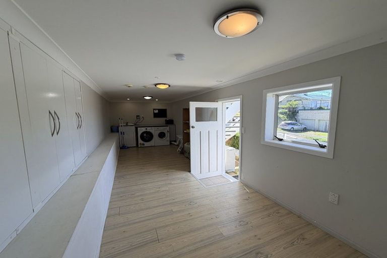 Photo of property in 1/22 Mccoll Street, Vogeltown, Wellington, 6021