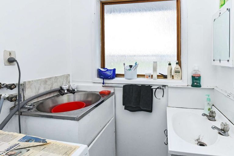 Photo of property in 30a Puhinui Road, Manukau, Auckland, 2104