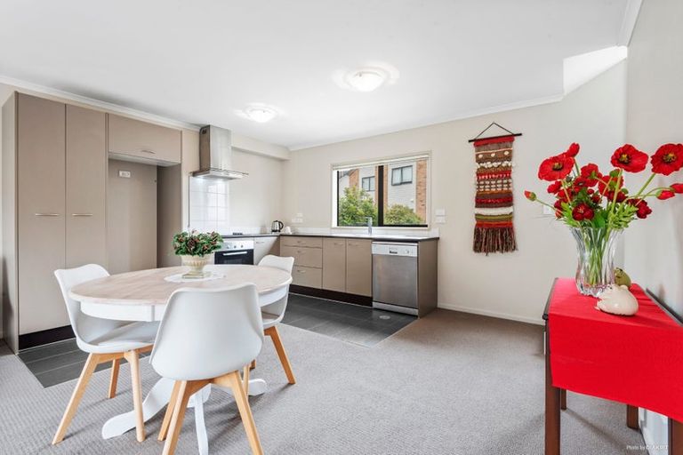 Photo of property in St Claire Village, 213/172 Mcleod Road, Te Atatu South, Auckland, 0610
