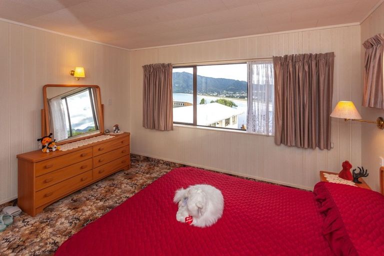 Photo of property in 215 Paku Drive, Tairua, 3508