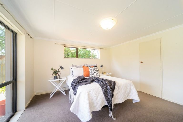 Photo of property in 42a Clifton Terrace, Fitzherbert, Palmerston North, 4410