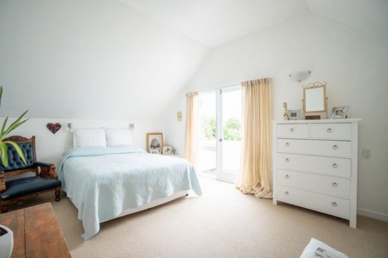 Photo of property in 49 Buick Crescent, Awapuni, Palmerston North, 4412