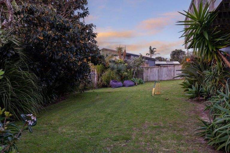 Photo of property in 22 Twilight Bay, Omaha, 0986