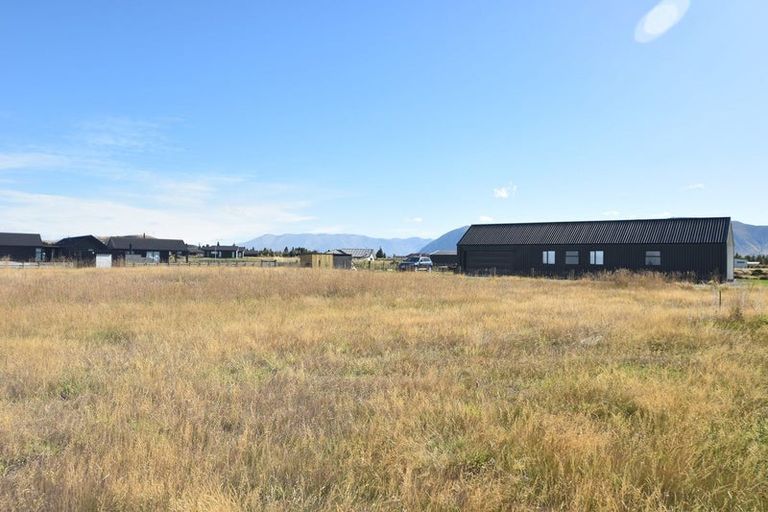 Photo of property in 16 Temple Drive, Twizel, 7901