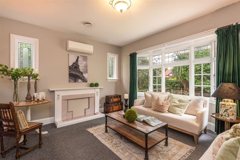 Photo of property in 16 Ford Road, Opawa, Christchurch, 8023