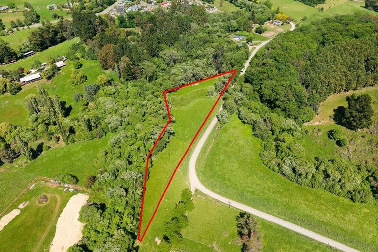 Photo of property in 56 Caverhill Road, Cheviot, 7381