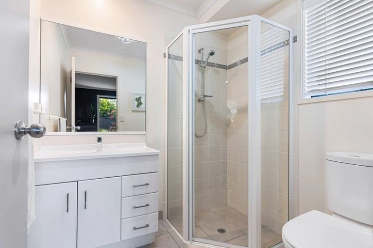 Photo of property in 18 Oriental Parade, Papamoa Beach, Papamoa, 3118