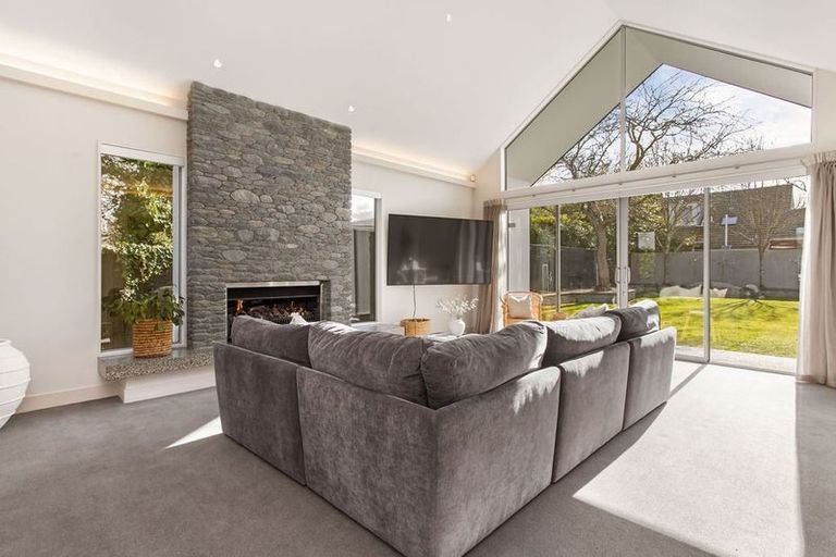 Photo of property in 63a Glandovey Road, Fendalton, Christchurch, 8052