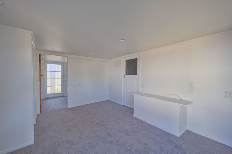 Photo of property in 20a Coronation Street, Belmont, Auckland, 0622