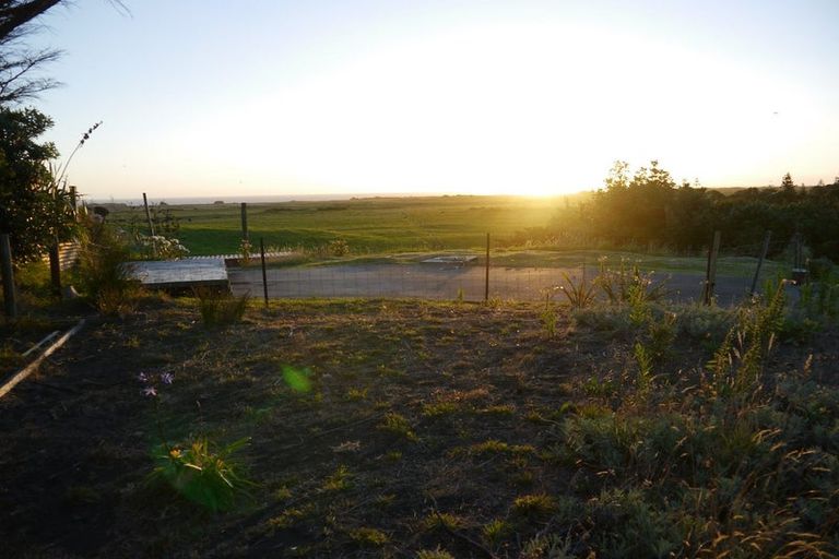 Photo of property in 23 Middlesex Street, Patea, 4520