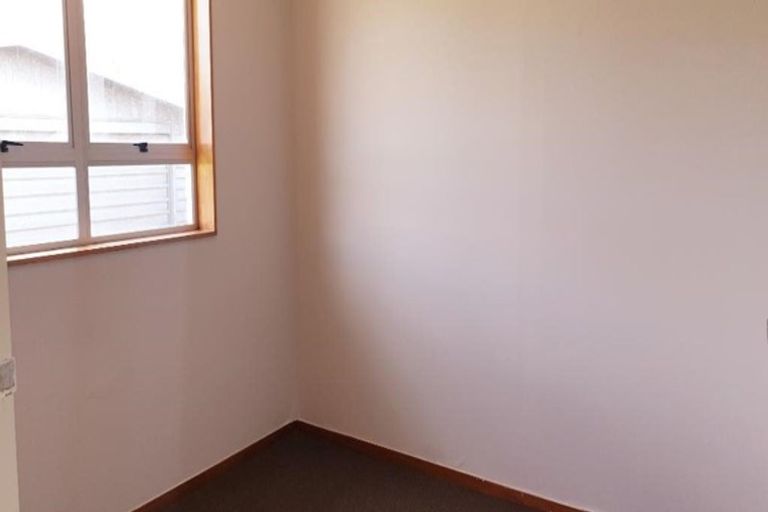 Photo of property in 11 Kirkcaldy Place, Flaxmere, Hastings, 4120