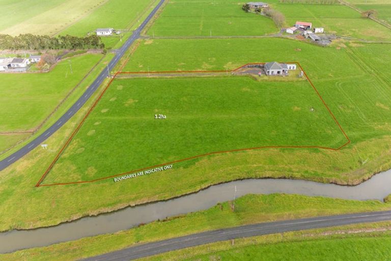 Photo of property in 346 Otaua Road, Otaua, Waiuku, 2682