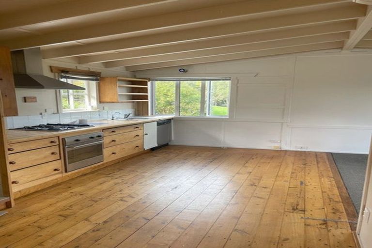 Photo of property in 140 Attwood Road, Paremoremo, Auckland, 0632