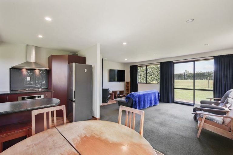 Photo of property in 4028 South Eyre Road, Burnt Hill, Oxford, 7495