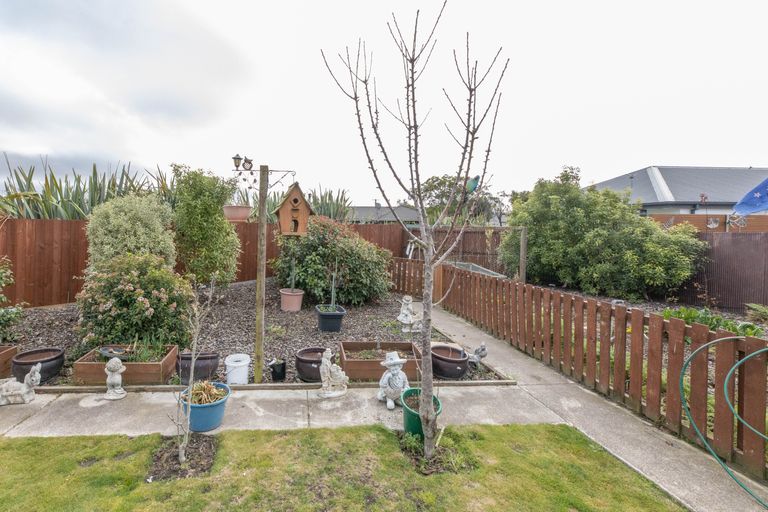 Photo of property in 481 Pages Road, Bexley, Christchurch, 8061