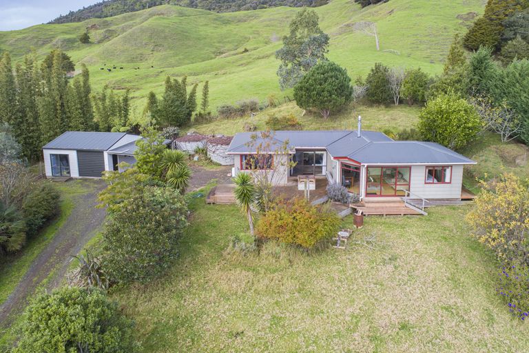 Photo of property in 210 Irvine Road, Purua, Whangarei, 0176