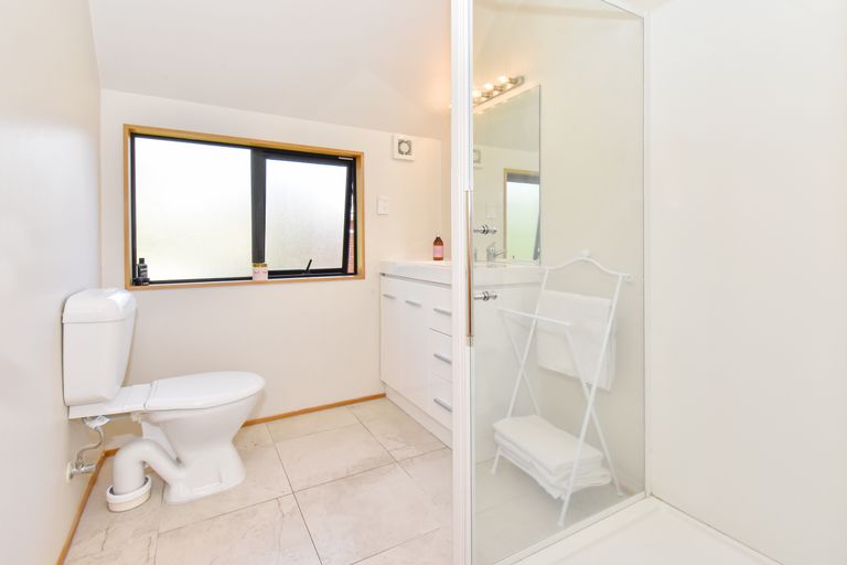 Photo of property in 2/12 Spears Place, Botany Downs, Auckland, 2010