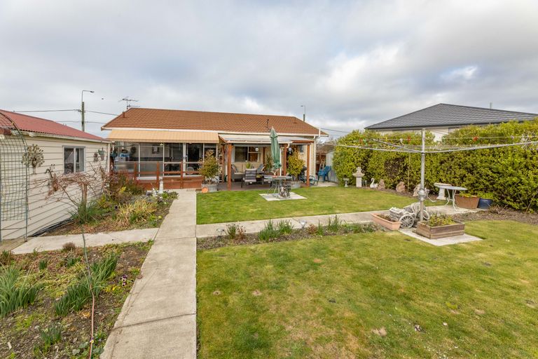 Photo of property in 481 Pages Road, Bexley, Christchurch, 8061