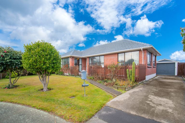 Photo of property in 30 Carbine Place, Sockburn, Christchurch, 8042
