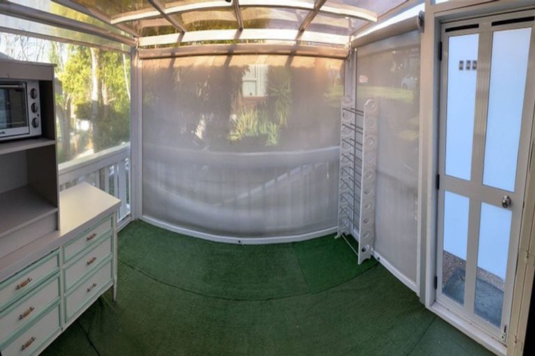 Photo of property in 45 Agincourt Street, Glenfield, Auckland, 0629