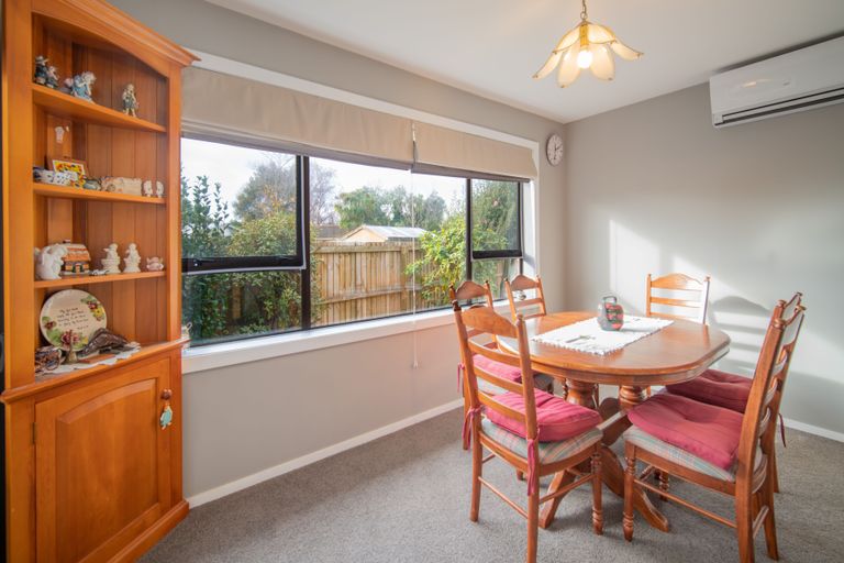 Photo of property in 30 Carbine Place, Sockburn, Christchurch, 8042