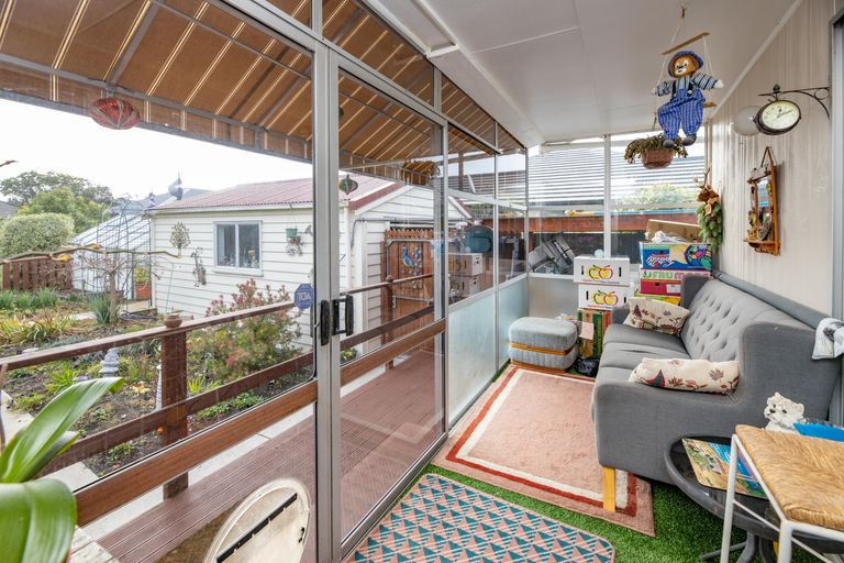 Photo of property in 481 Pages Road, Bexley, Christchurch, 8061