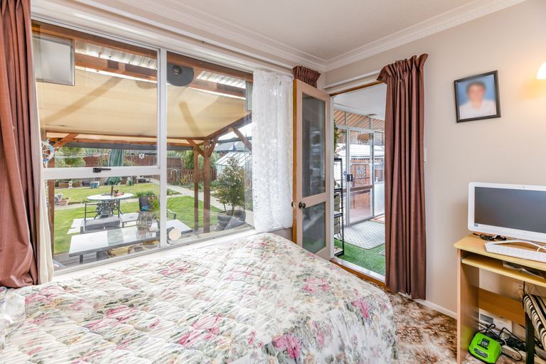 Photo of property in 481 Pages Road, Bexley, Christchurch, 8061