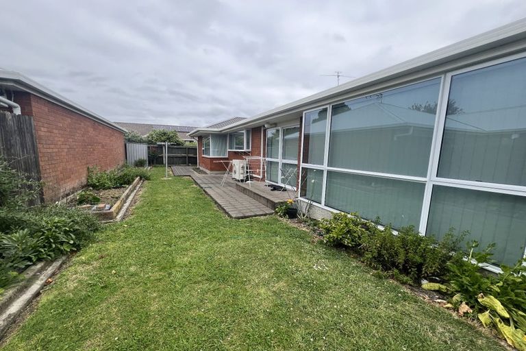 Photo of property in 1/170a Racecourse Road, Sockburn, Christchurch, 8042