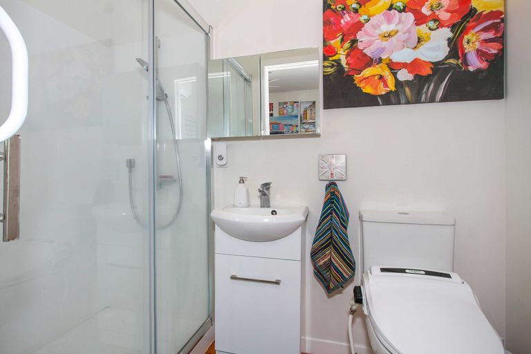 Photo of property in 2/162 Deep Creek Road, Torbay, Auckland, 0630