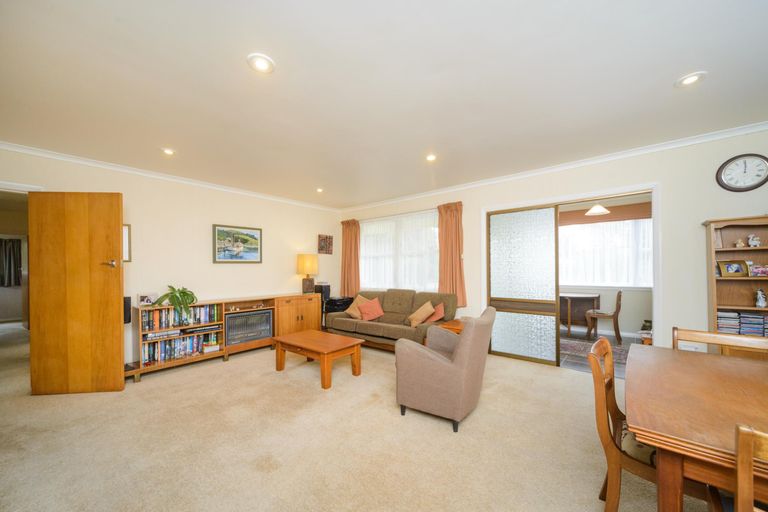 Photo of property in 4 Heatley Avenue, Hokowhitu, Palmerston North, 4410