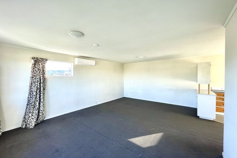 Photo of property in 2a Sunflower Way, Johnsonville, Wellington, 6037