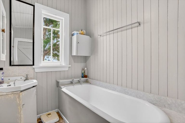 Photo of property in 170 Kaiwaka-mangawhai Road, Kaiwaka, Wellsford, 0975