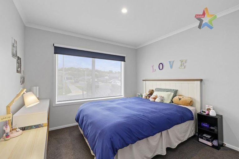 Photo of property in 3 Takapo Grove, Kelson, Lower Hutt, 5010