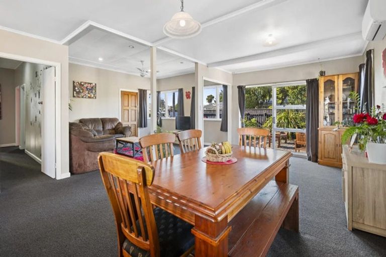 Photo of property in 9 Poole Street, Feilding, 4702