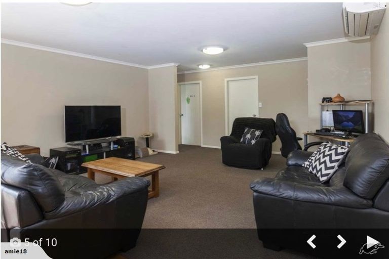 Photo of property in 22 Larne Place, Belfast, Christchurch, 8051