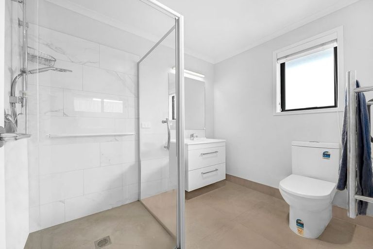 Photo of property in 12 Leathem Crescent, Pokeno, 2402