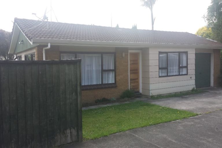 Photo of property in 2 Short Street, Papakura, 2110