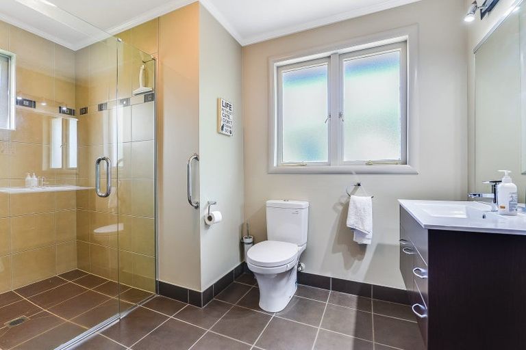 Photo of property in 18 Fairfield Road, Fairfield, Hamilton, 3214