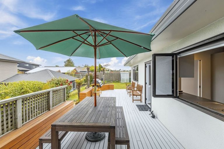 Photo of property in 30 Kiddle Drive, Hilltop, Taupo, 3330